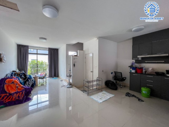 ****ทาวน์เฮ้าส์มือสองนนทบุรี ม.พลีโน่ บางใหญ่ คุณภาพระดับ AP บนเนื้อที่ 18 ตร.ว. ฟังก์ชัน 3 ห้องนอน 2 ห้องน้ำ 1 ที่จอดรถ บ้านสวย แถมฟรี! 3 เครื่องปรับอากาศ บนทำเลเยี่ยม ใกล้ทางด่วน "ศรีรัช" และรถไฟฟ้าสายสีม่วง "สถานีคลองบางไผ่" ห้ามพลาด!